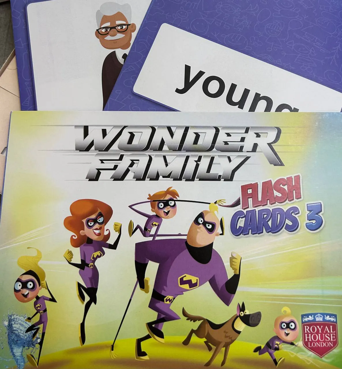 Wonder Family Flash Cards 3 - Image 1